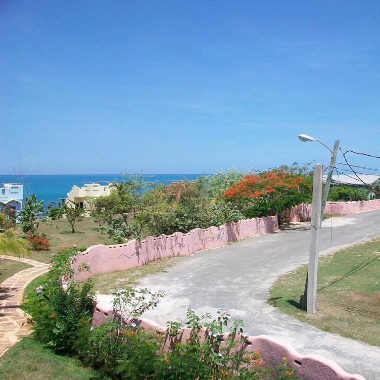 Brytan Villa Treasure Beach Oda fotoğraf